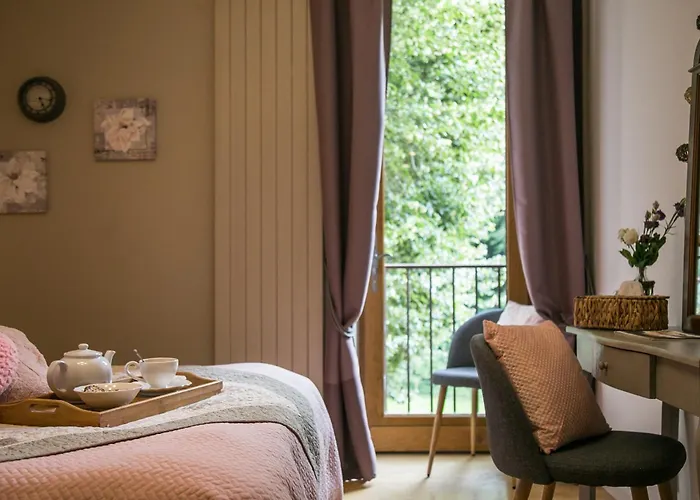 La Ferme Des Andes Bed and Breakfast Quins